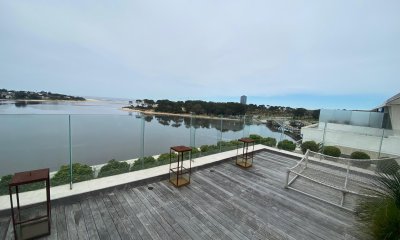 Venta apartamento 3 dormitorios. La barra Punta del Este