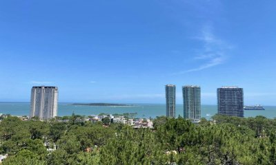 Venta apartamento Punta del Este con vista al mar