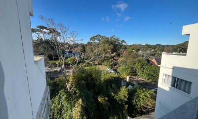 Venta apartamento, playa mansa, punta del este.
