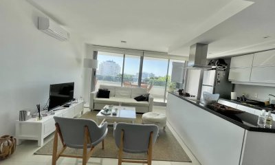 Venta apartamento 2 dormitorios y servicio playa brava Punta del Este