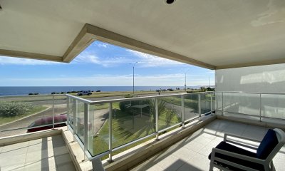 Apartamento 3 dormitorios playa mansa Punta del Este