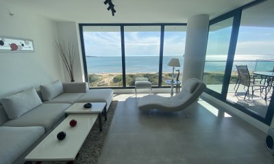 Venta apartamento 2 dormitorios playa mansa Punta del Este