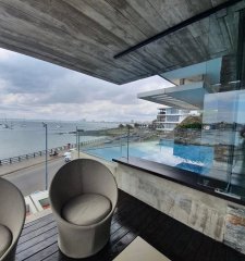 Venta apartamento 3 dormitorios + dependencia en Puerto Punta del Este
