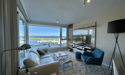 Venta apartamento 3 dormitorios. Playa mansa, Punta del Este