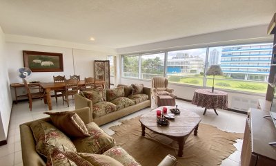 Venta apartamento 4 dormitorios