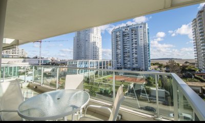 Venta Hermoso Departamento - 2 Dormitorios + Parrillero - Playa Mansa Punta Del Este