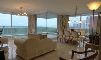 Apartamento en Mansa, 3 dormitorios *