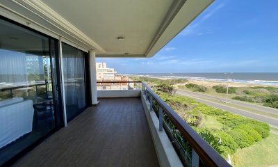 Espectacular Penthouse en primera linea!