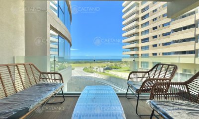 Venta apartamento 2 dormitorios playa brava primera linea - punta del este