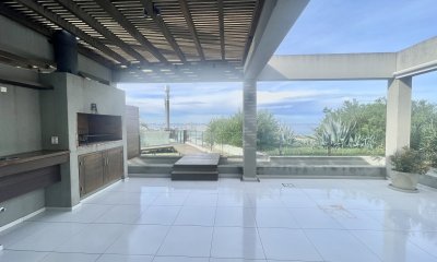Venta apartamento - 2 Dormitorios 2 baños - Punta Ballena
