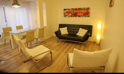 Apartamento reciclado de 1 dormitorio con cochera en venta en Peninsula, Punta del Este.