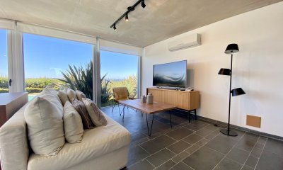 Venta dúplex 3 dormitorios Punta Ballena
