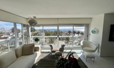 Venta apartamento 3 dormitorios. Península, Punta del Este
