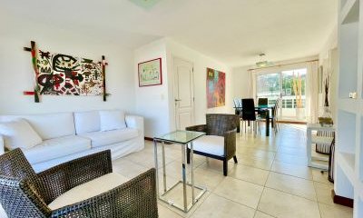 Apartamento de Dos Dormitorios en Venta Punta del Este