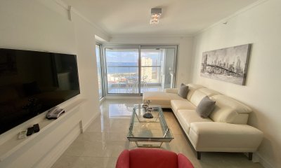 Venta dos dormitorios playa mansa Punta del Este