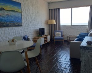 Venta apartamento 1 dormitorio y medio. Playa brava, Punta del Este.