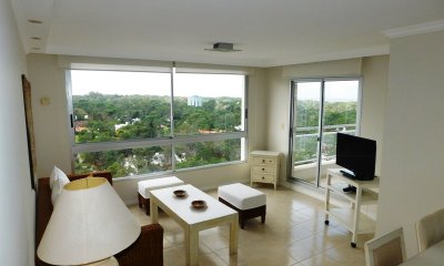 Venta de depto en edificio con servicios