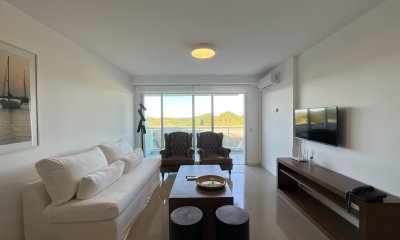 Venta apartamento 3 dormitorios playa brava Punta del Este