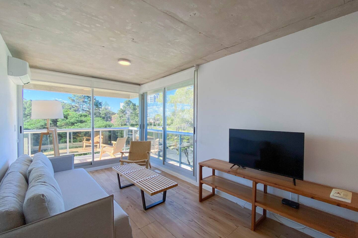 Venta apartamento 1 dormitorio. Playa mansa, Punta del Este 