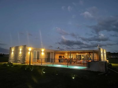 Casa 3 dormitorios en venta el quijote 