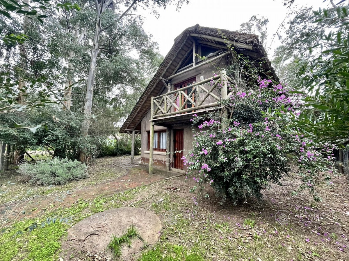 Casa en venta - Zona Balneario Bs As