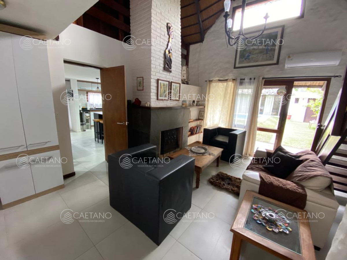 venta casa 4 dormitorios  - dmc10576c