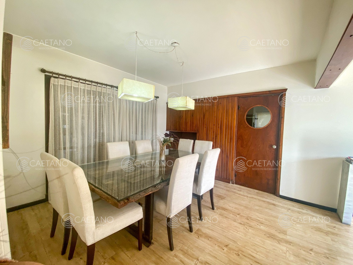 Venta casa Punta del Este   Sobre Av. Chiossi. 4 dormitorios - GoPunta - Portal Inmobiliario de Punta del Este - Maldonado