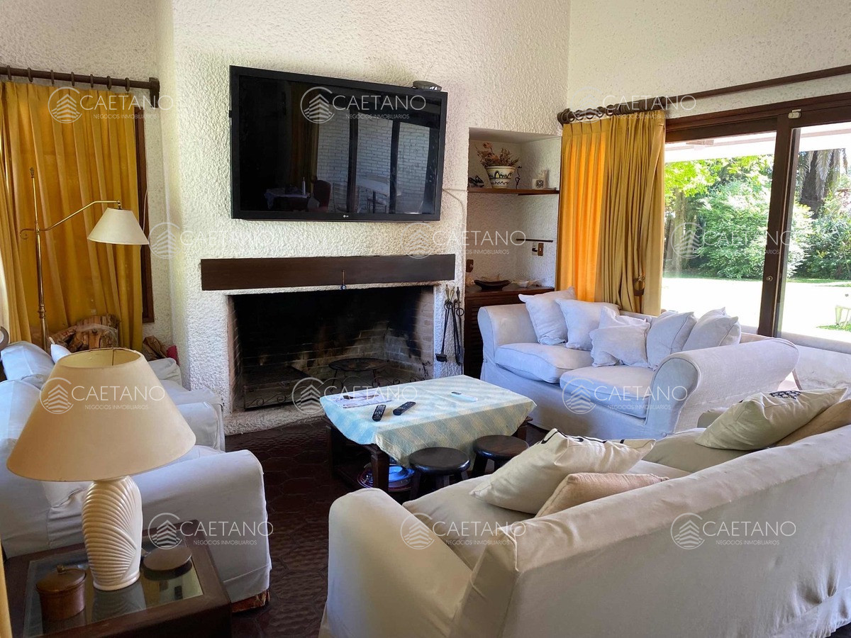 Deauville - GoPunta - Portal Inmobiliario de Punta del Este - Maldonado