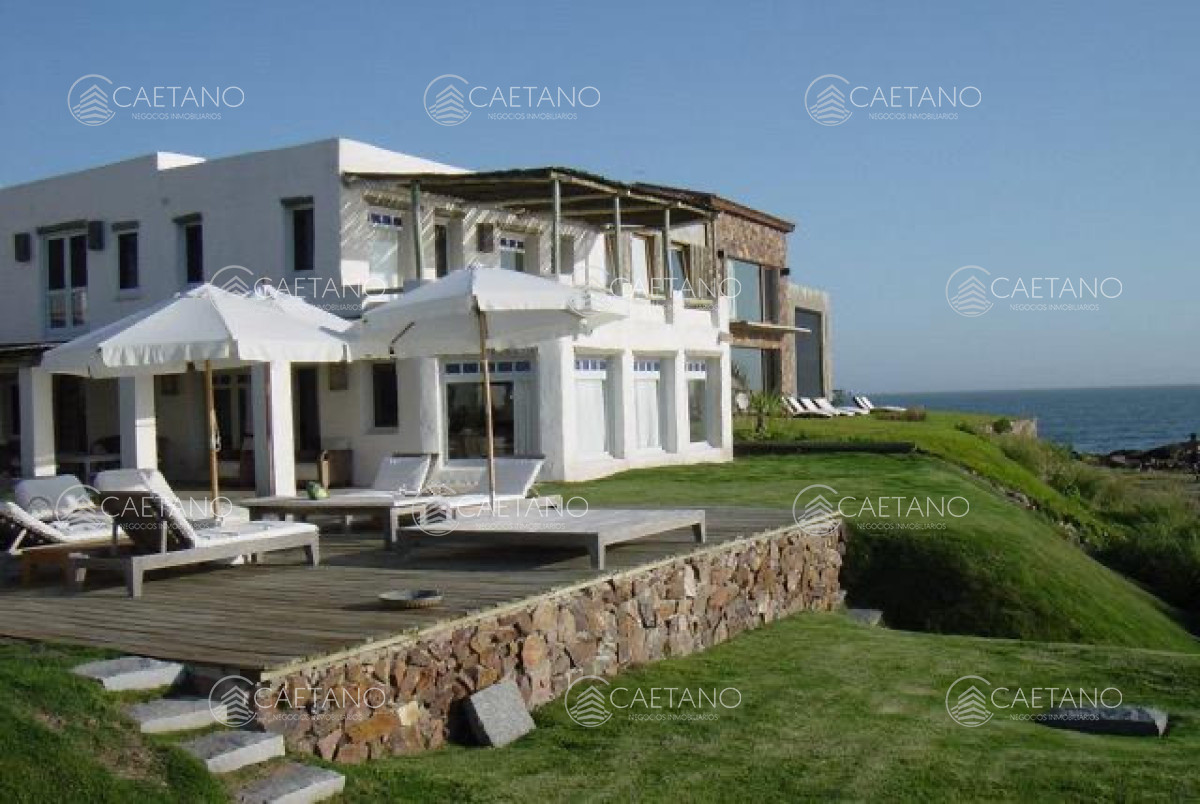 Alquiler casa 3 dormitorios La barra.  - DMC11615C
