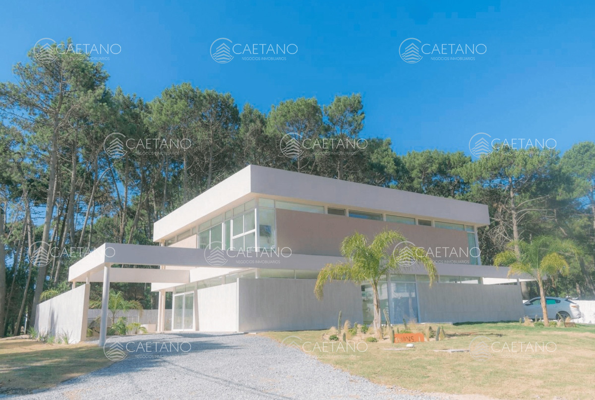 venta de casa 4 dormitorios en green park, punta ballena. - dmc12898c