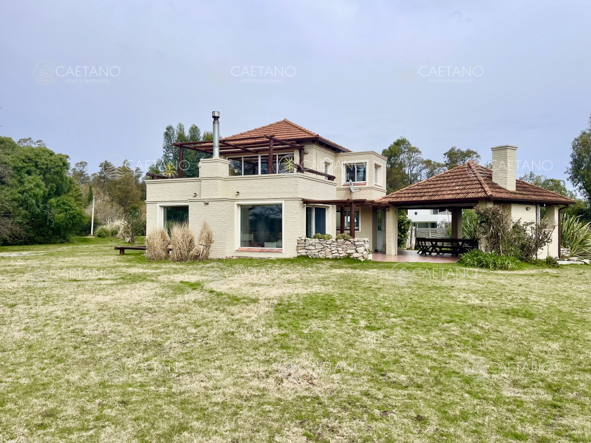 Bella Vista - GoPunta - Portal Inmobiliario de Punta del Este - Maldonado