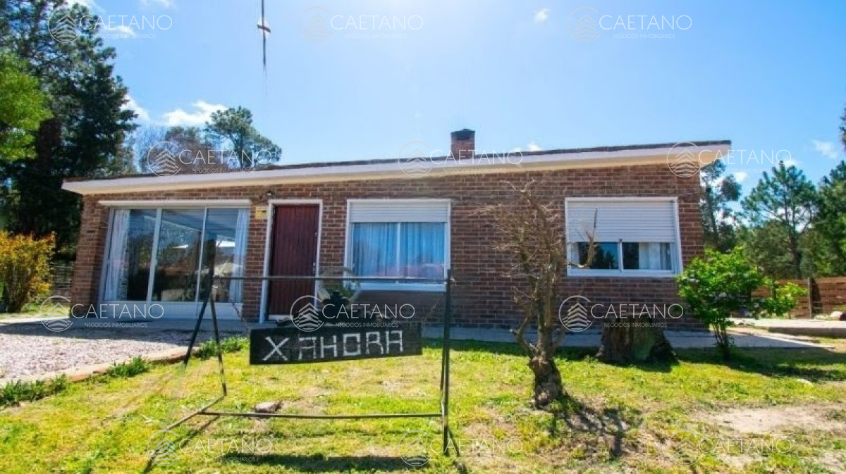 Venta Casa - 3 dormitorios 2 baños + barbacoa - Portales - Piriapolis 