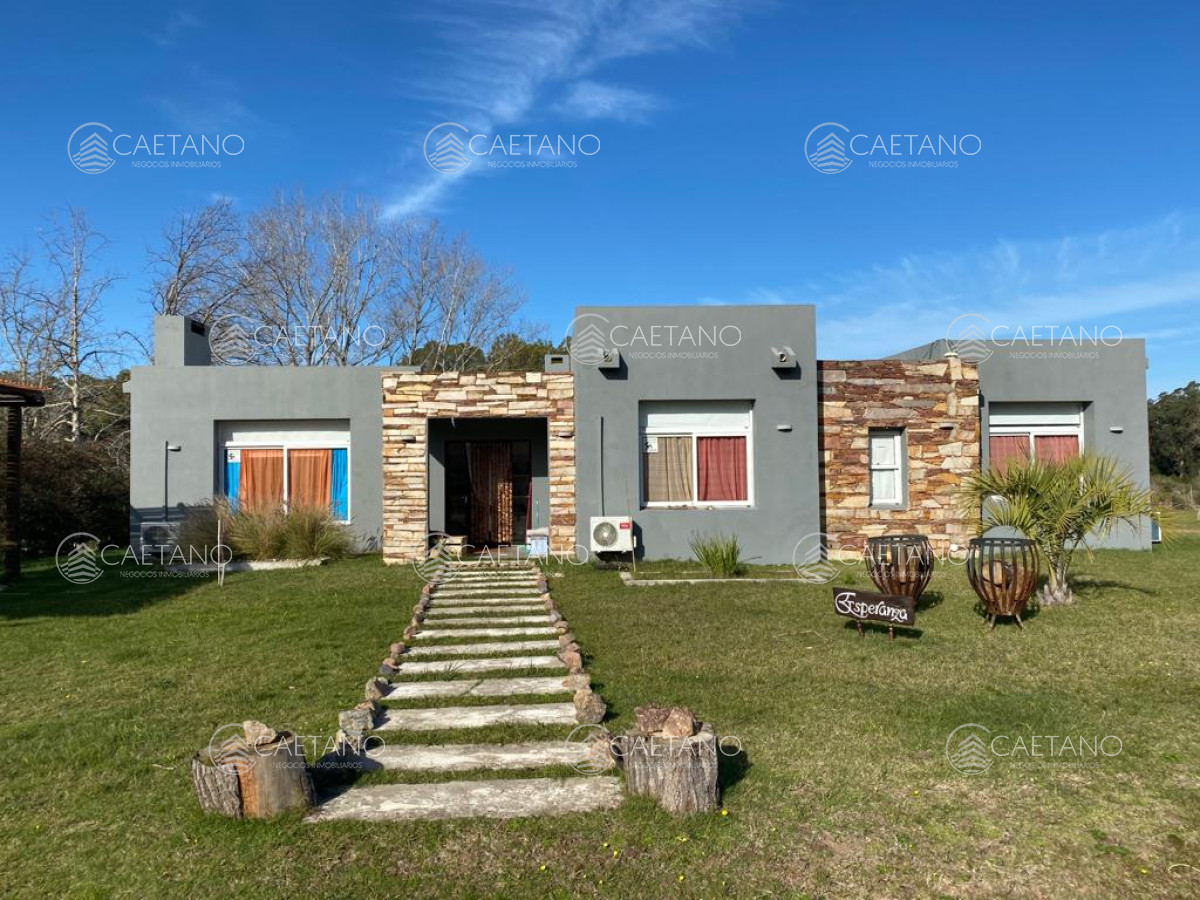  Casa en Venta y Alquiler 