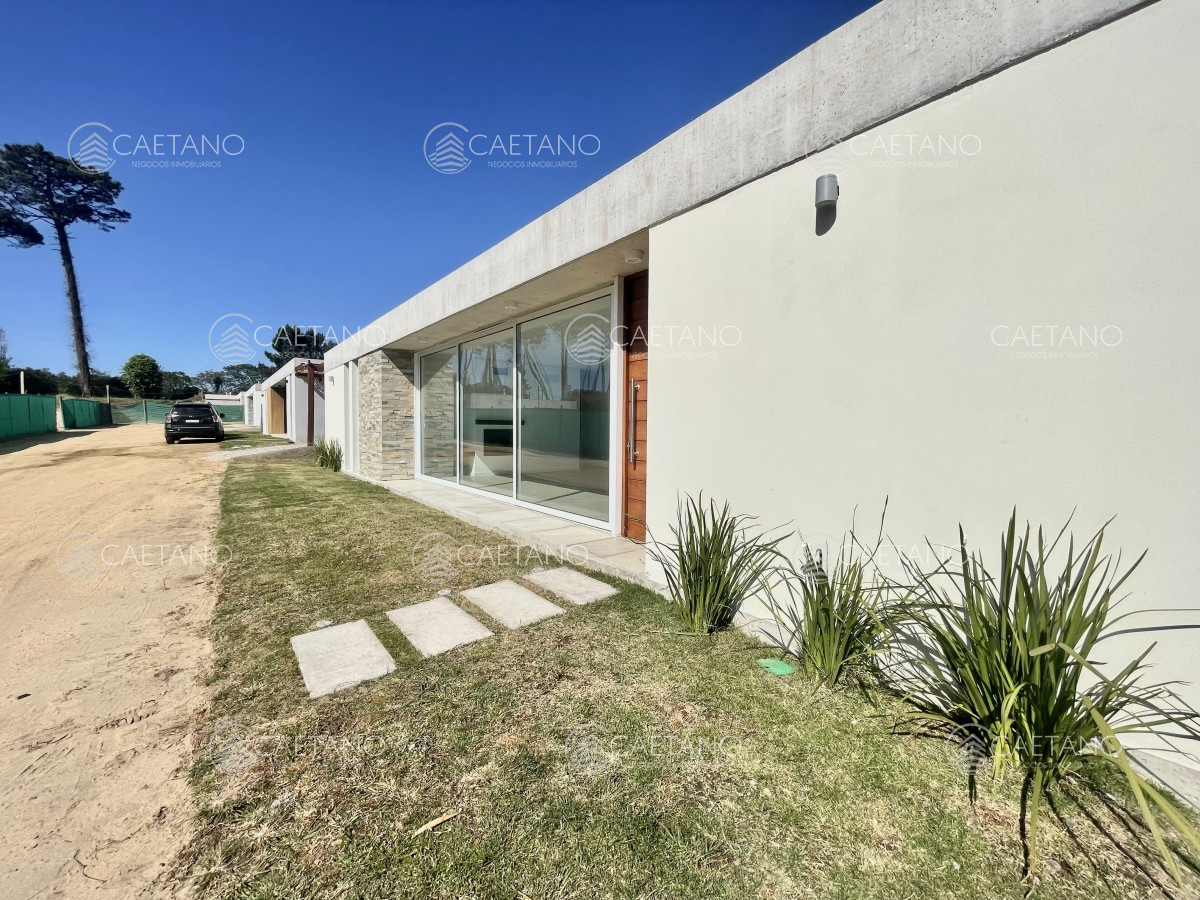 Deauville - GoPunta - Portal Inmobiliario de Punta del Este - Maldonado