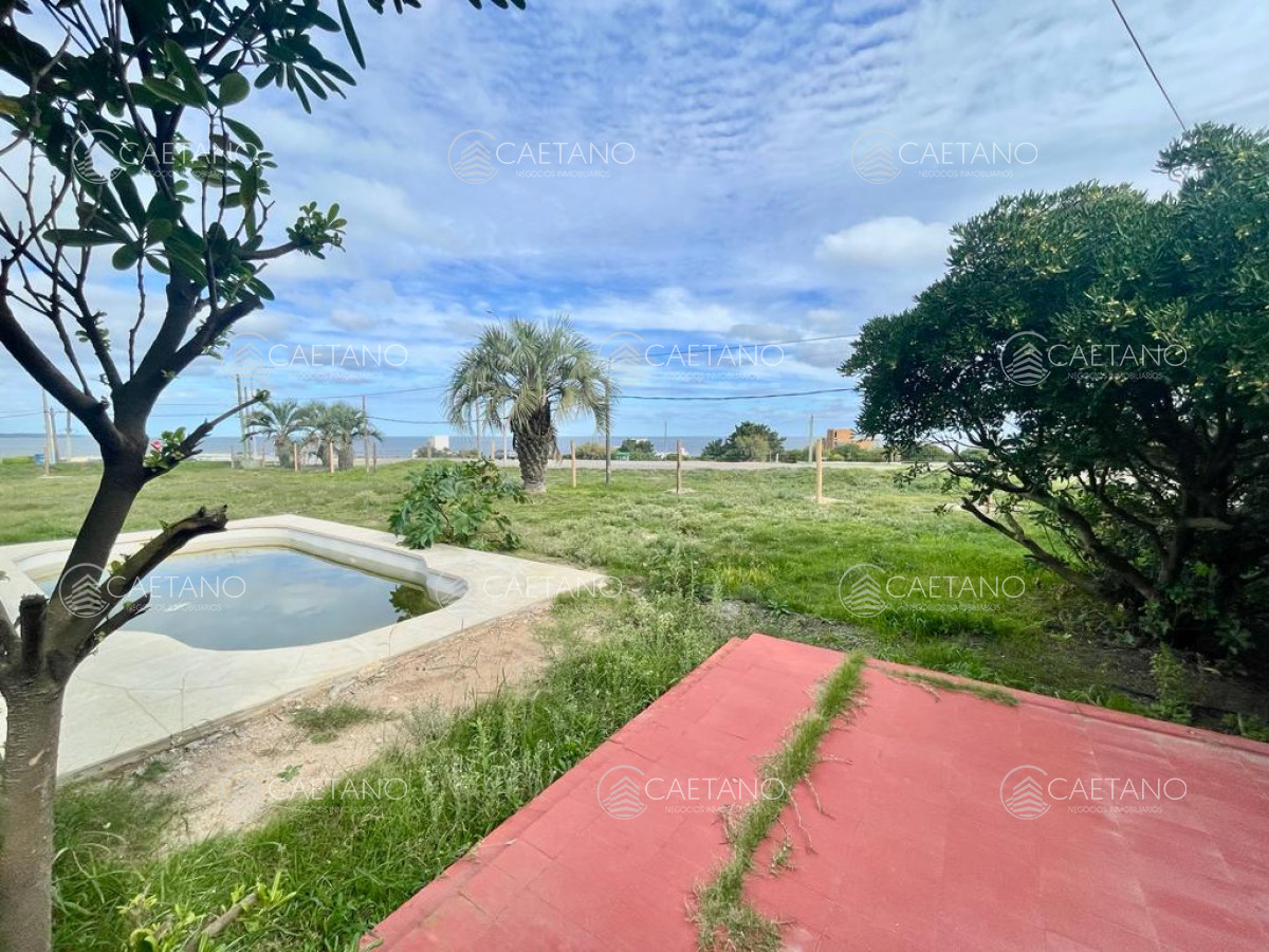 Venta Casa sobre la ruta frente al mar Punta del Este. - GoPunta - Portal Inmobiliario de Punta del Este - Maldonado
