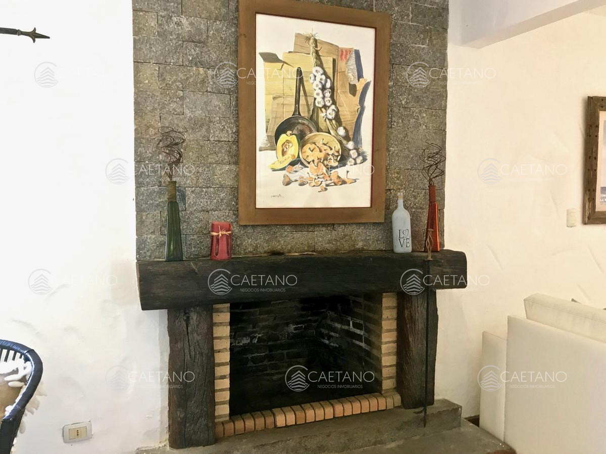Venta Casa   5 dormitorios   Piscina   Manantiales - GoPunta - Portal Inmobiliario de Punta del Este - Maldonado