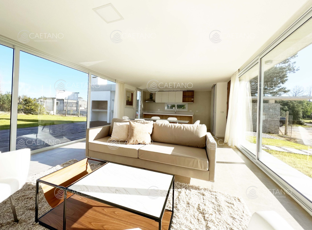 Deauville - GoPunta - Portal Inmobiliario de Punta del Este - Maldonado