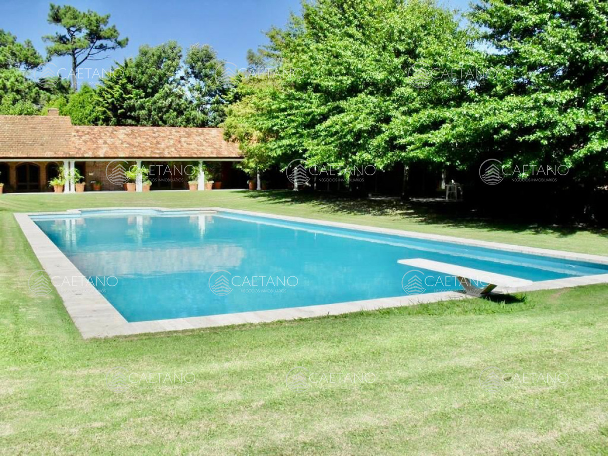 Beverly Hills - GoPunta - Portal Inmobiliario de Punta del Este - Maldonado