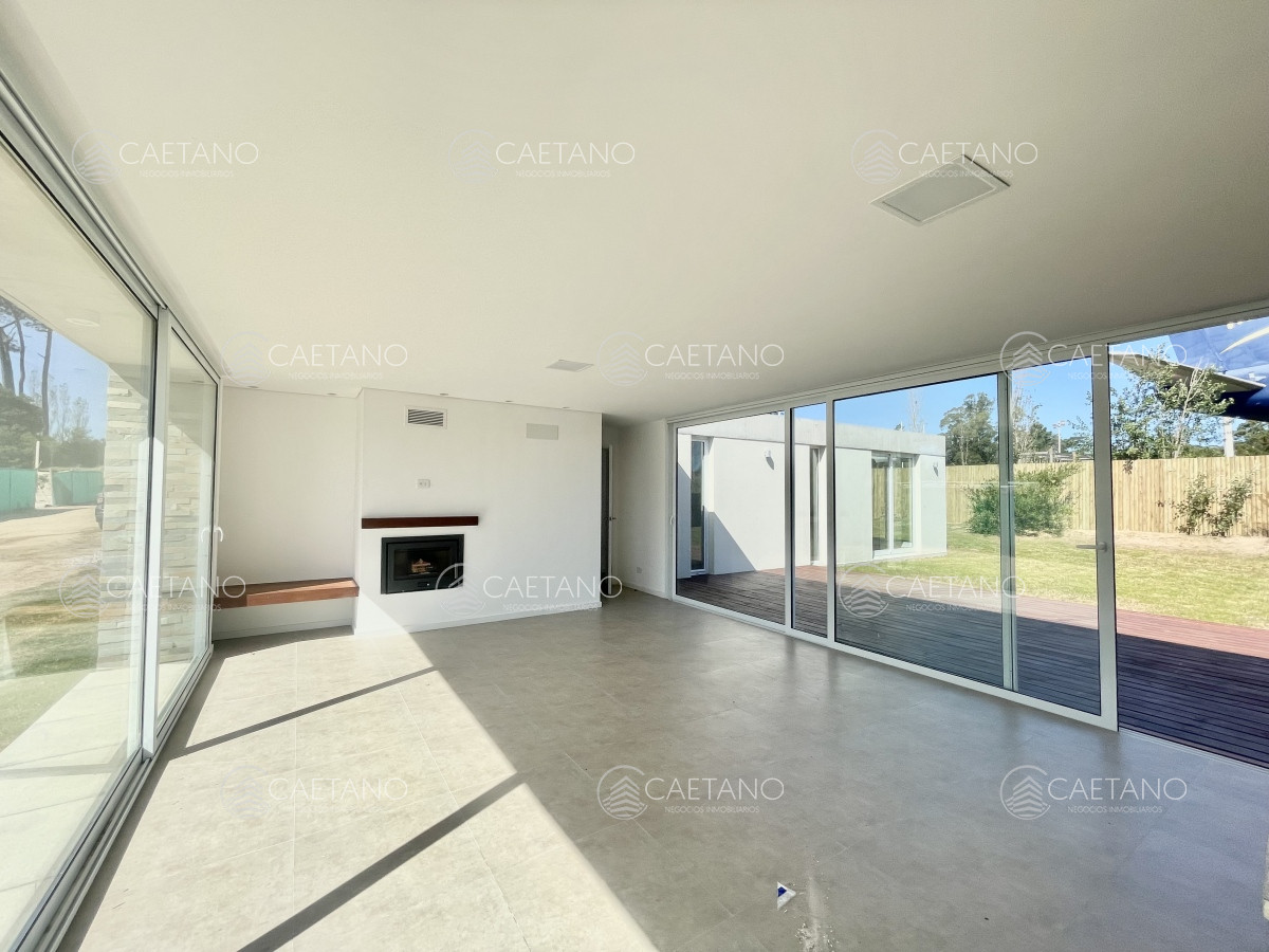 Deauville - GoPunta - Portal Inmobiliario de Punta del Este - Maldonado