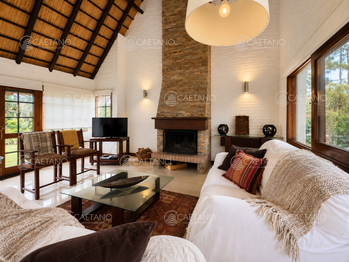 Venta casa 3 dormitorios, Pinares - Punta del Este - DMC17391C