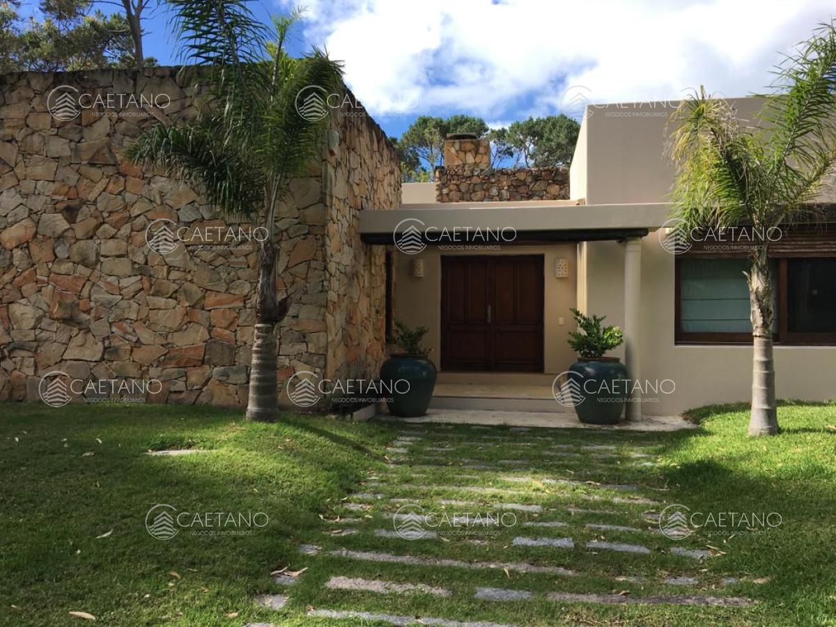 Lugano - GoPunta - Portal Inmobiliario de Punta del Este - Maldonado