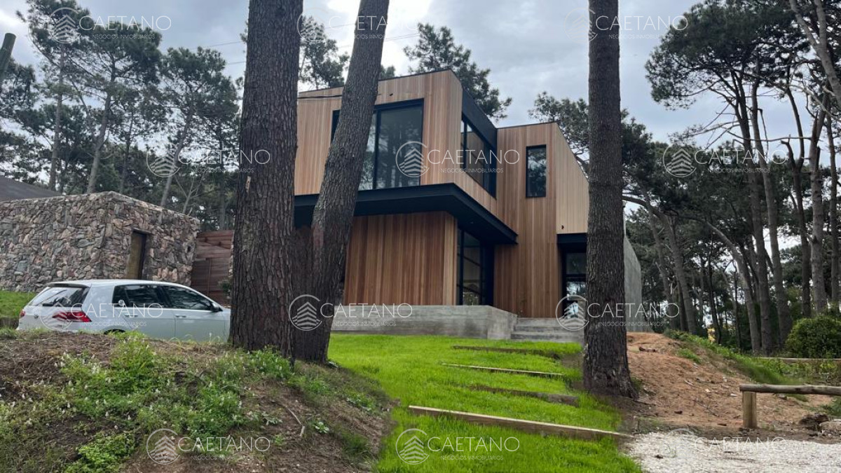 Montoya - GoPunta - Portal Inmobiliario de Punta del Este - Maldonado