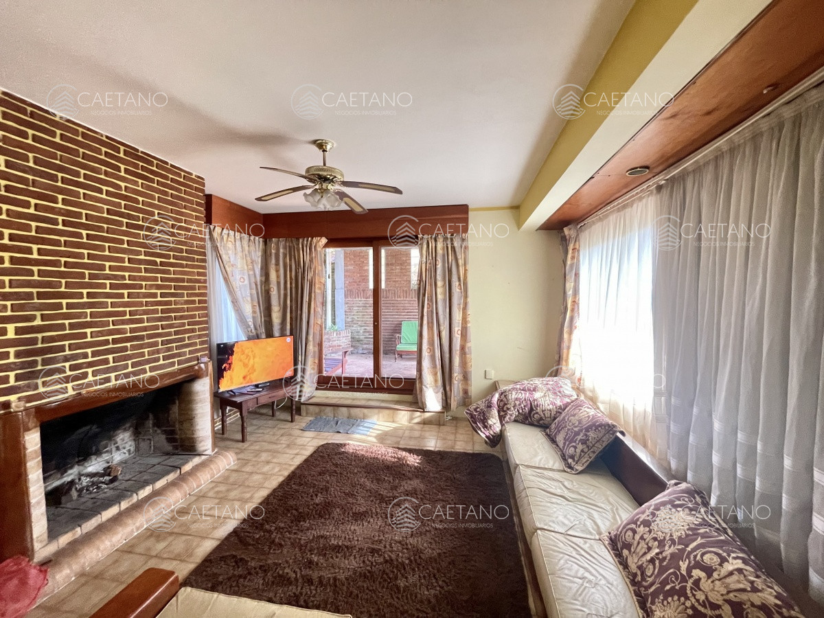 Venta casa 4 dormitorios playa mansa Punta del Este - DMC11208C