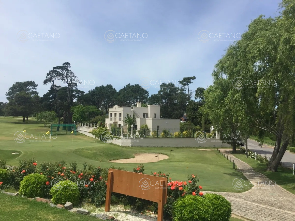 Golf - GoPunta - Portal Inmobiliario de Punta del Este - Maldonado