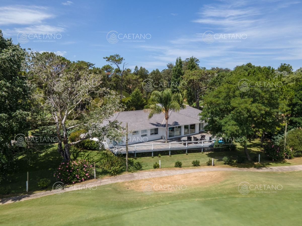 Golf - GoPunta - Portal Inmobiliario de Punta del Este - Maldonado