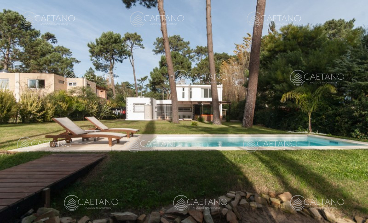 Burnett - GoPunta - Portal Inmobiliario de Punta del Este - Maldonado