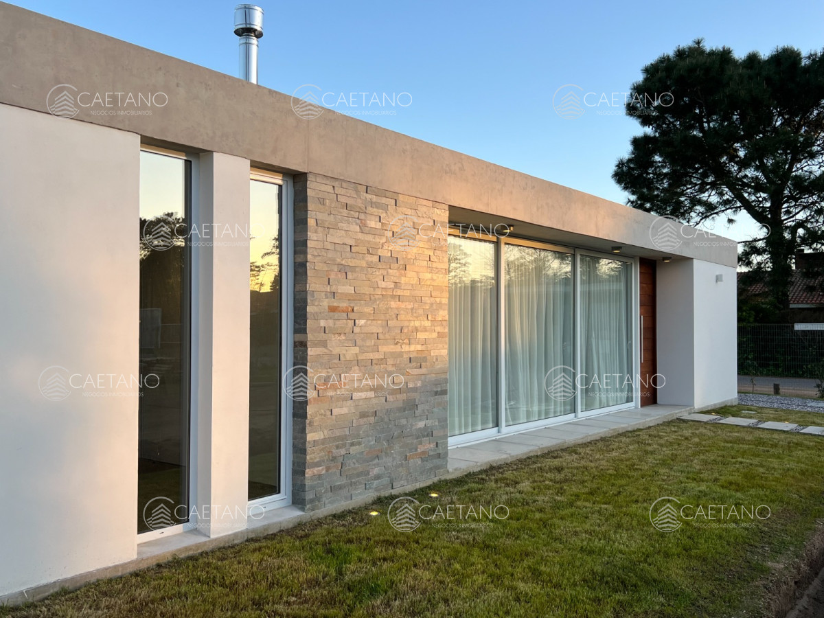 Deauville - GoPunta - Portal Inmobiliario de Punta del Este - Maldonado