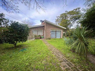 Venta casa Punta del Este, San Rafael - 3 dormitorios