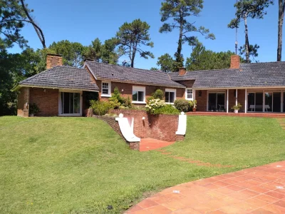 Venta casa 5 dormitorios 4 baños