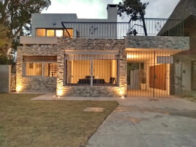 Casa en Punta del Este, Mansa